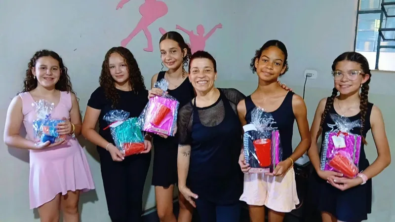 Dia das crianças Projeto Beija-Flor Mococa / São Benedito
